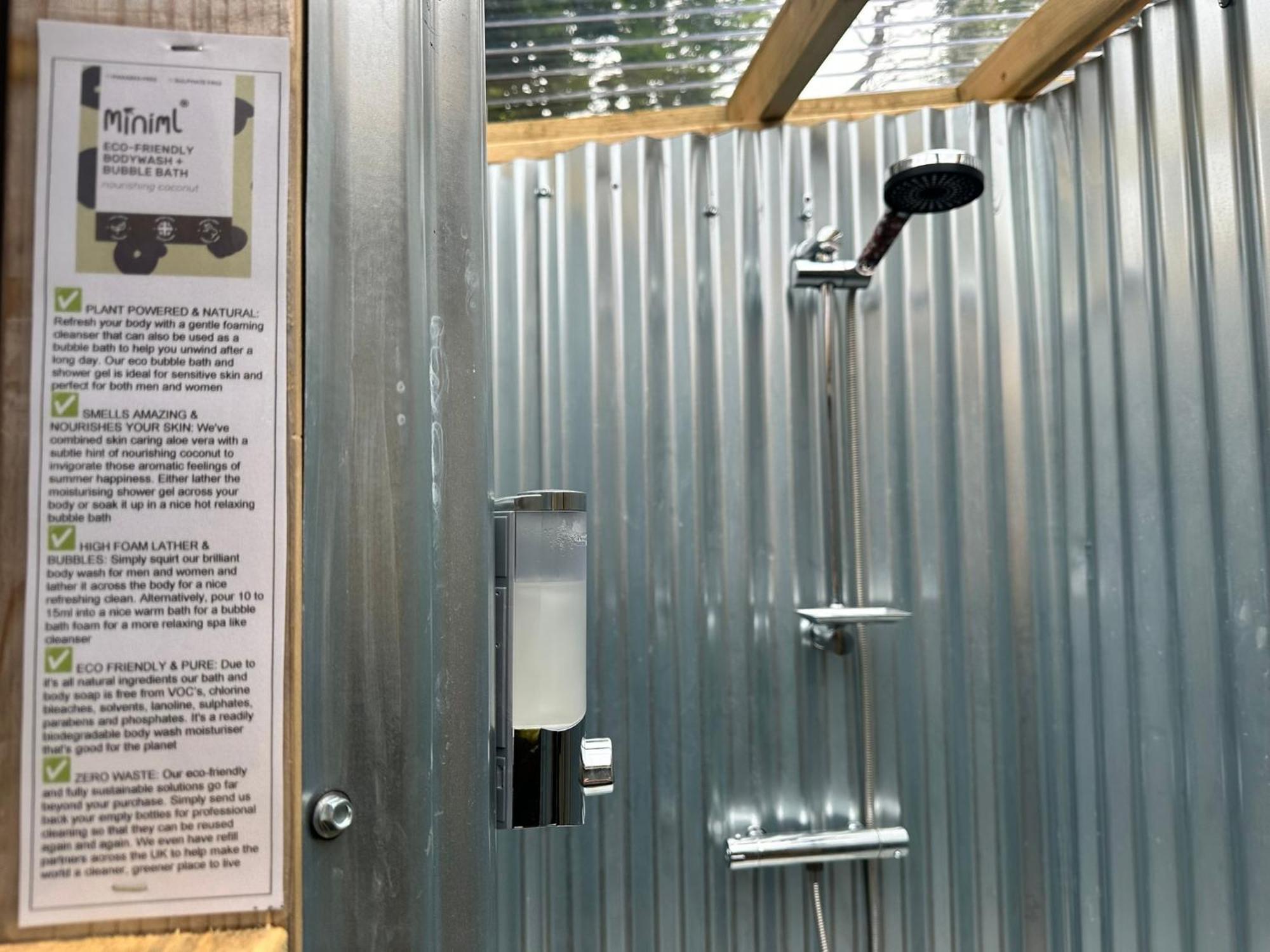 Lakeside Glamping Firecrest 大圣科勒姆 外观 照片